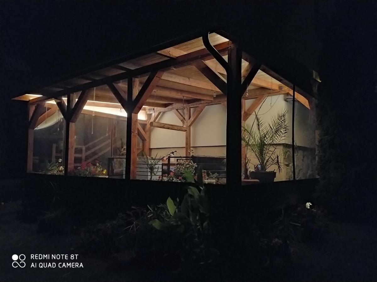 W Starej Szkole - Agroturystyka Pieczarki Exterior foto