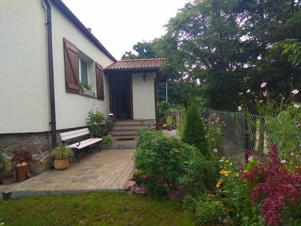 W Starej Szkole - Agroturystyka Pieczarki Exterior foto